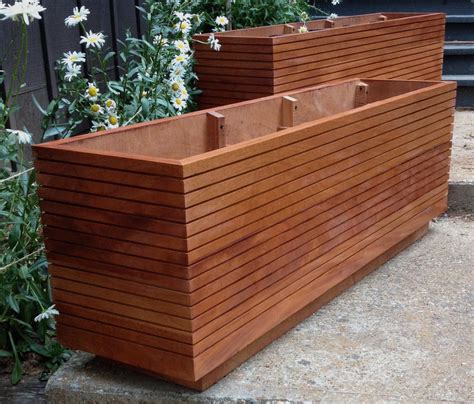 modern rectangle planter box